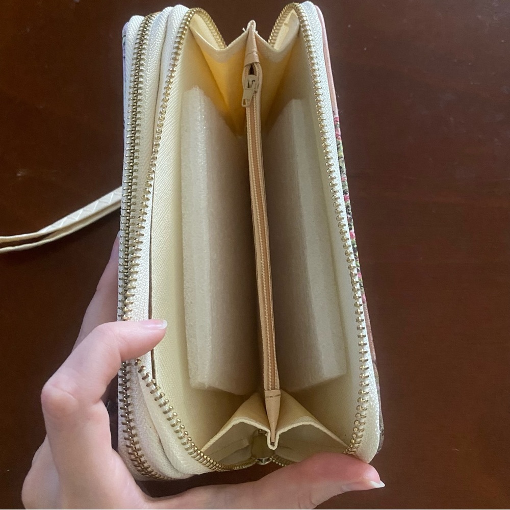 Micheal Michelle European print Wallet Clutch - Picture 6 of 6